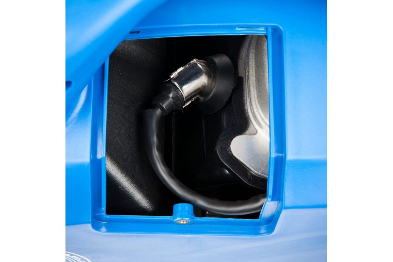 Генератор инверторный бензиновый ЗУБР (ЗИГ-1200; 1кВт; 4-х тактный двигатель; 3.2л.с.; ручной стартер; 220В)
